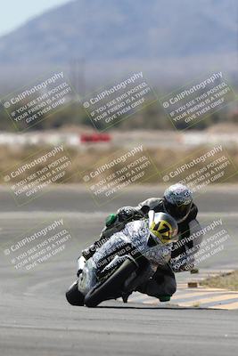 media/Apr-19-2025-CVMA (Sat) [[586b59ad56]]/Race 10-Amateur Supersport Middleweight/